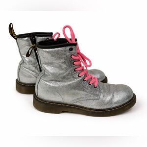 Dr. Martens 7 37EU women’s 1460 Metallic Lace Up Combat Boots Silver Suede
